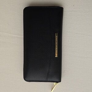 Ralph Lauren Thurkow Zip Wallet NWT